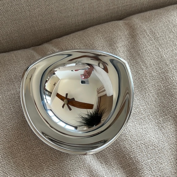 Nambe Tri-corner bowl - Picture 7 of 8